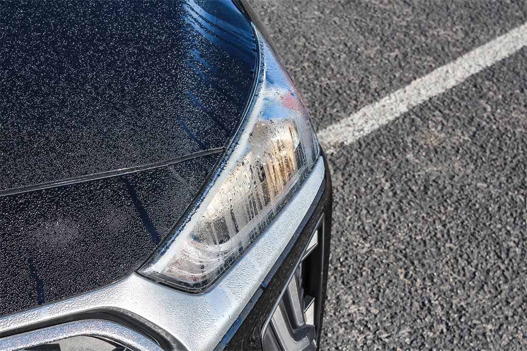 Thumbnail: 2022 Hyundai Ioniq - 18