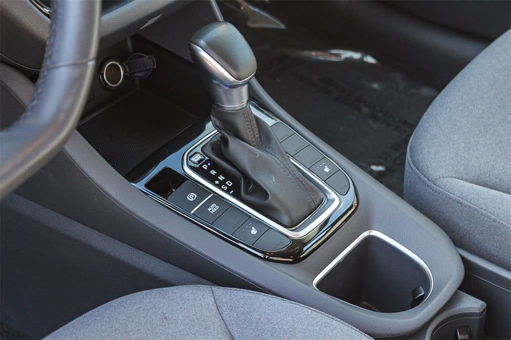 Thumbnail: 2022 Hyundai Ioniq - 15