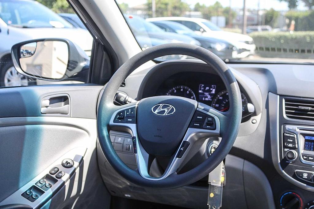 Thumbnail: 2016 Hyundai Accent - 12