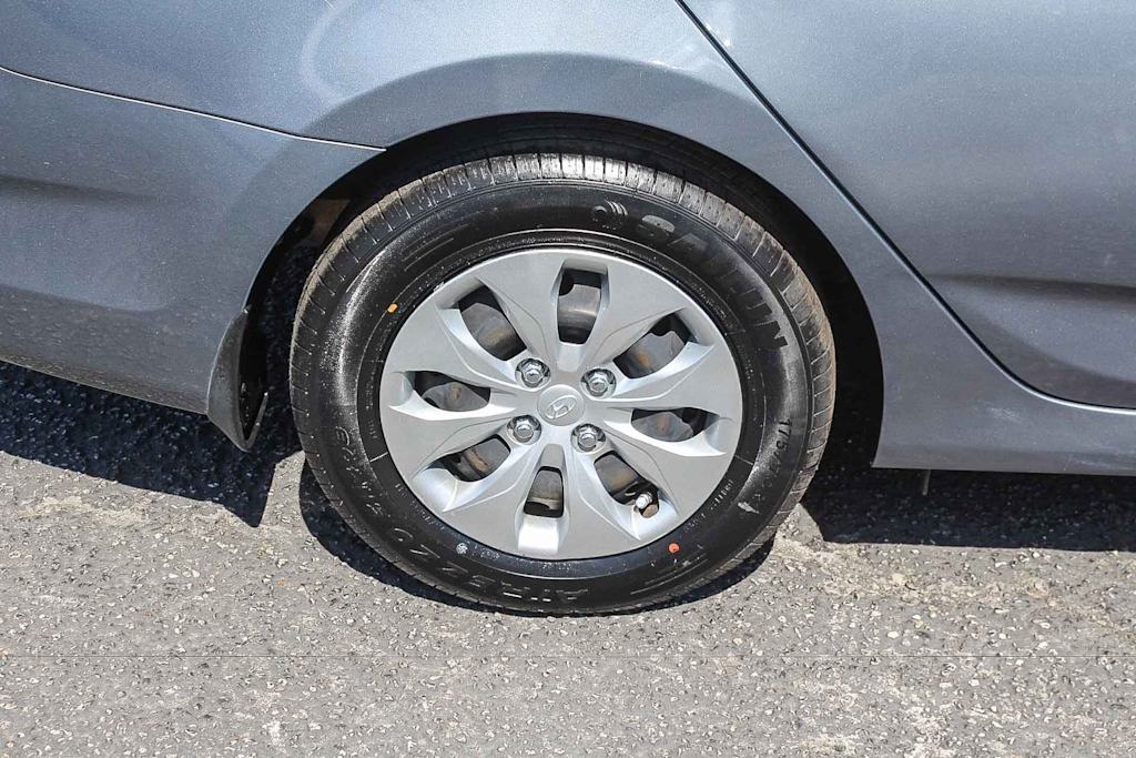Thumbnail: 2016 Hyundai Accent - 7