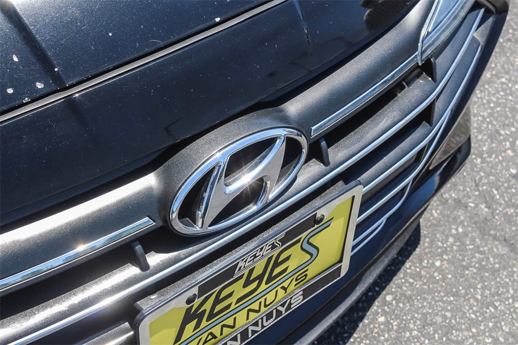 Thumbnail: 2020 Hyundai Elantra - 21