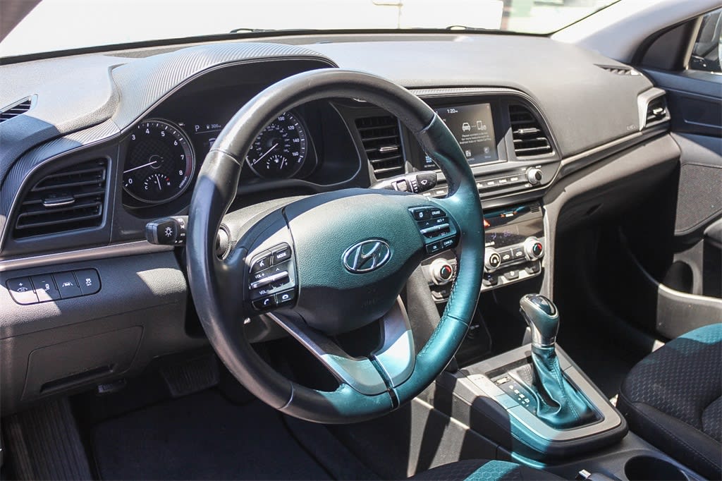 Thumbnail: 2020 Hyundai Elantra - 22