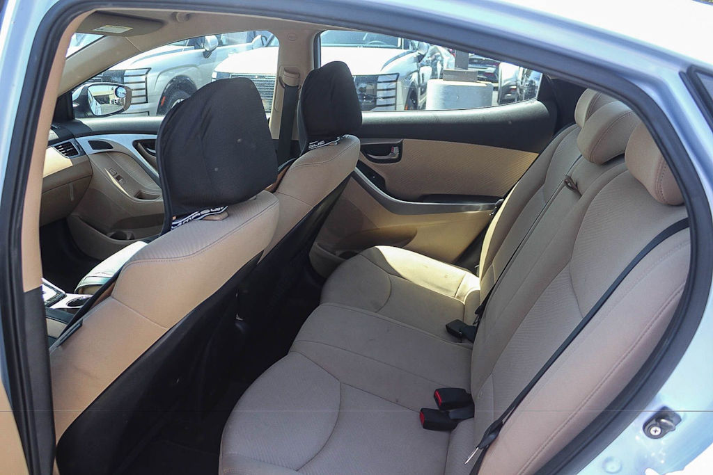 Thumbnail: 2012 Hyundai Elantra - 10