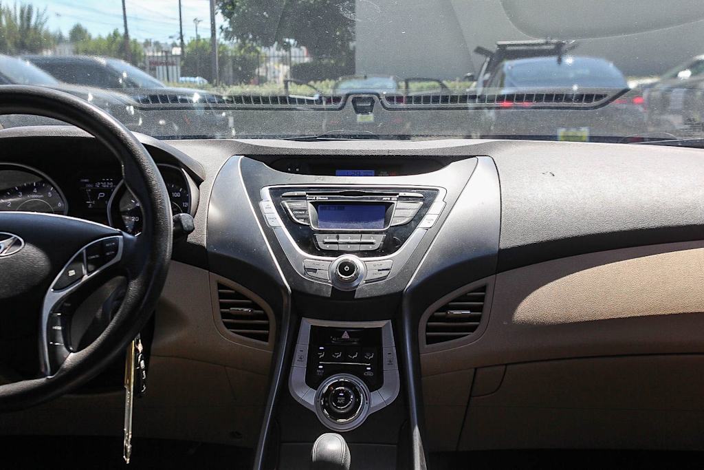 Thumbnail: 2012 Hyundai Elantra - 8
