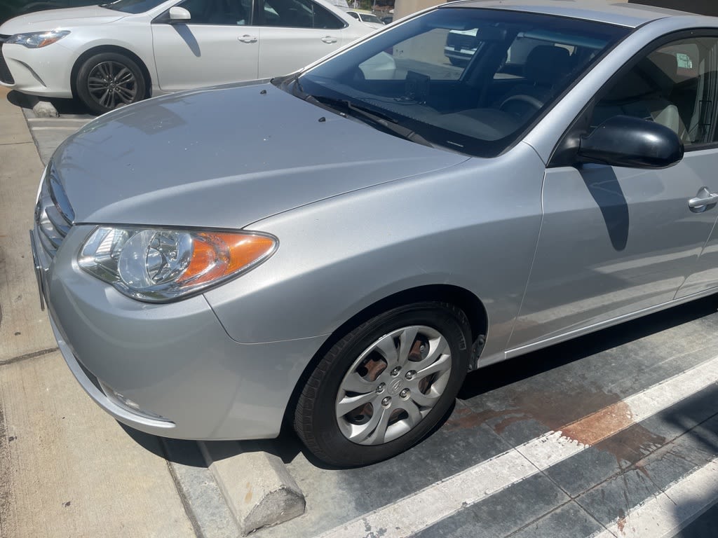 Thumbnail: 2010 Hyundai Elantra - 5