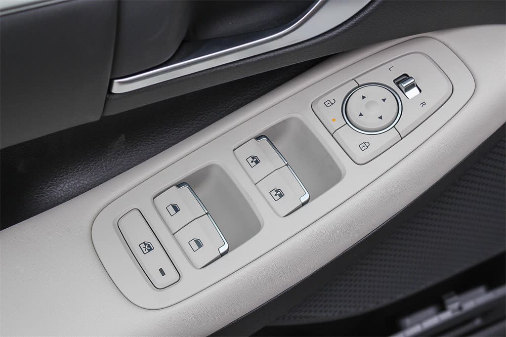 Thumbnail: 2024 Hyundai Sonata - 23