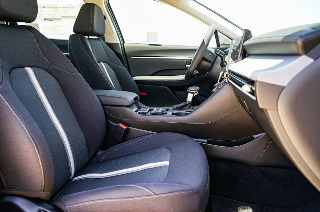Thumbnail: 2026 Hyundai Sonata - 10