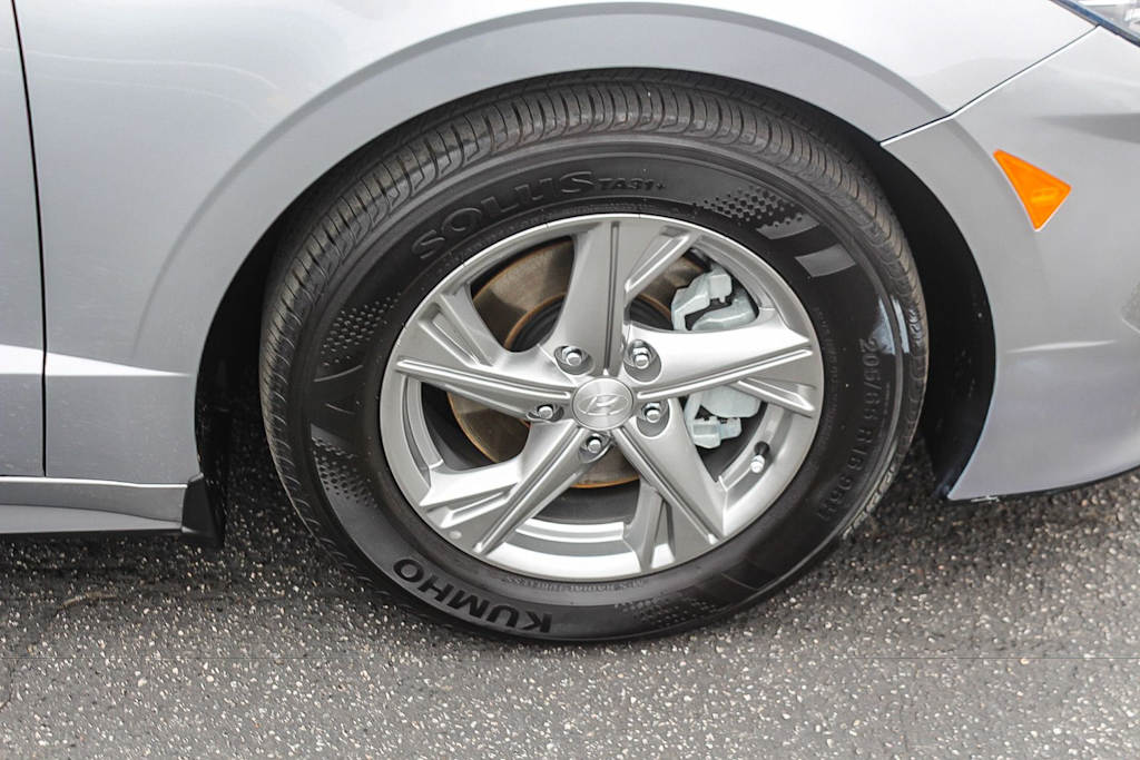 Thumbnail: 2023 Hyundai Sonata - 21