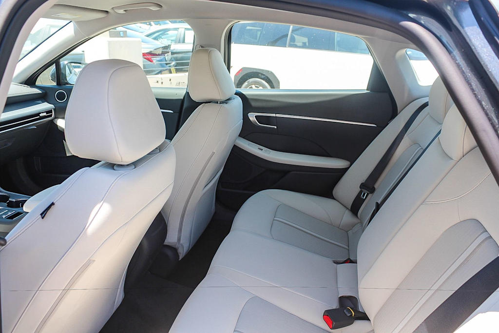 Thumbnail: 2026 Hyundai Sonata - 9