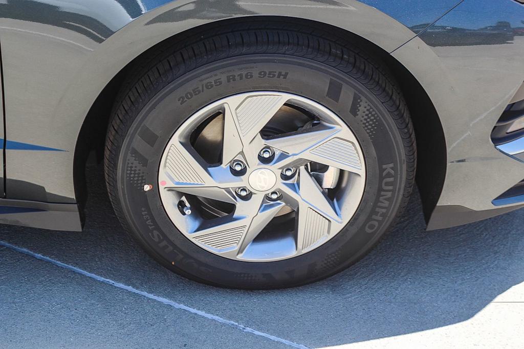 Thumbnail: 2026 Hyundai Sonata - 18