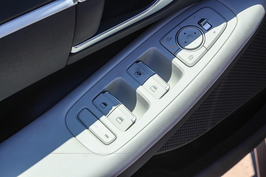 Thumbnail: 2026 Hyundai Sonata - 24