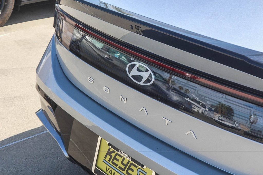 Thumbnail: 2026 Hyundai Sonata - 18