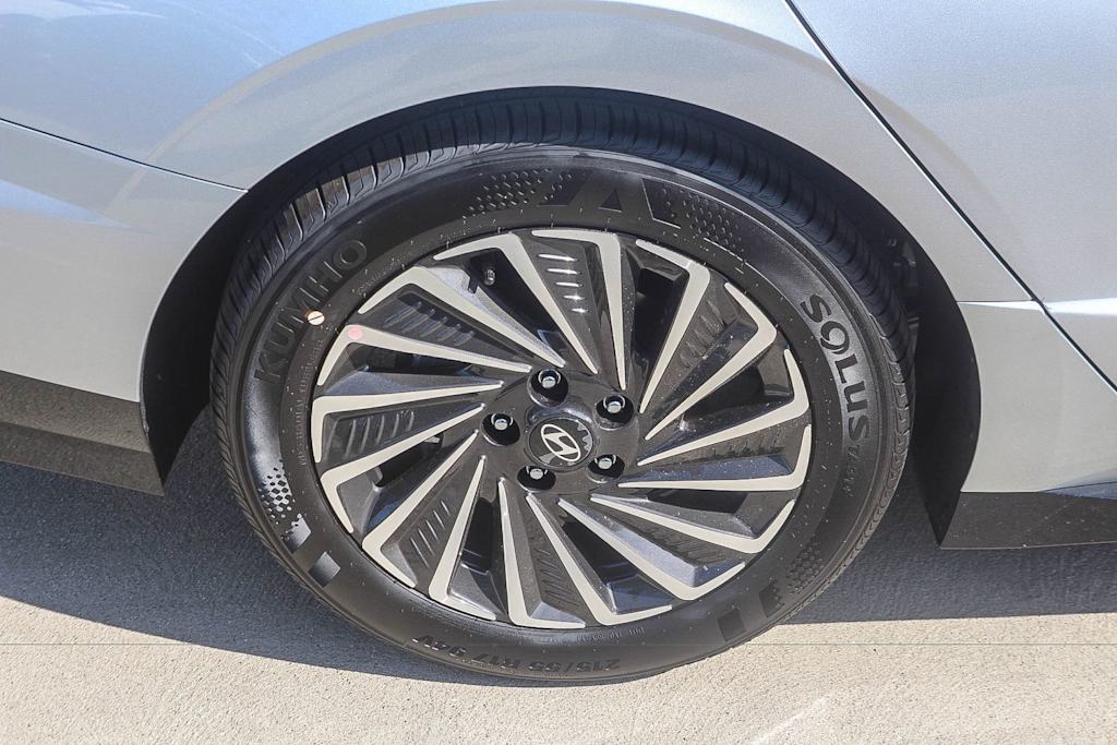 Thumbnail: 2026 Hyundai Sonata - 7