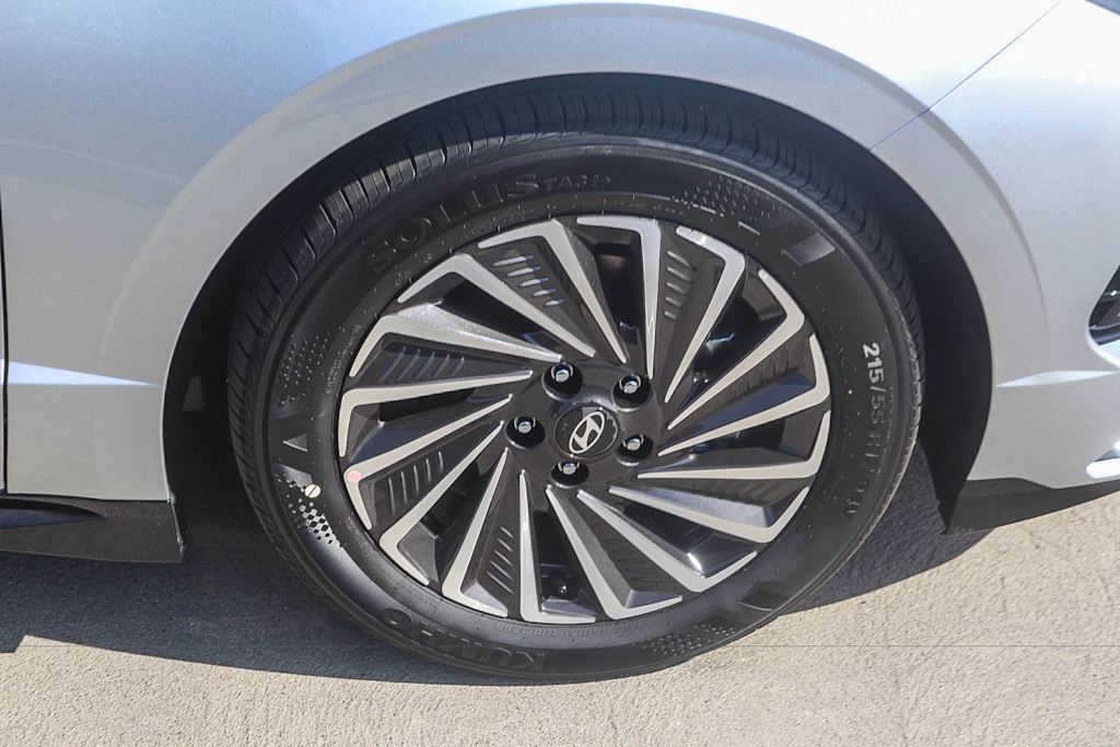 Thumbnail: 2026 Hyundai Sonata - 19