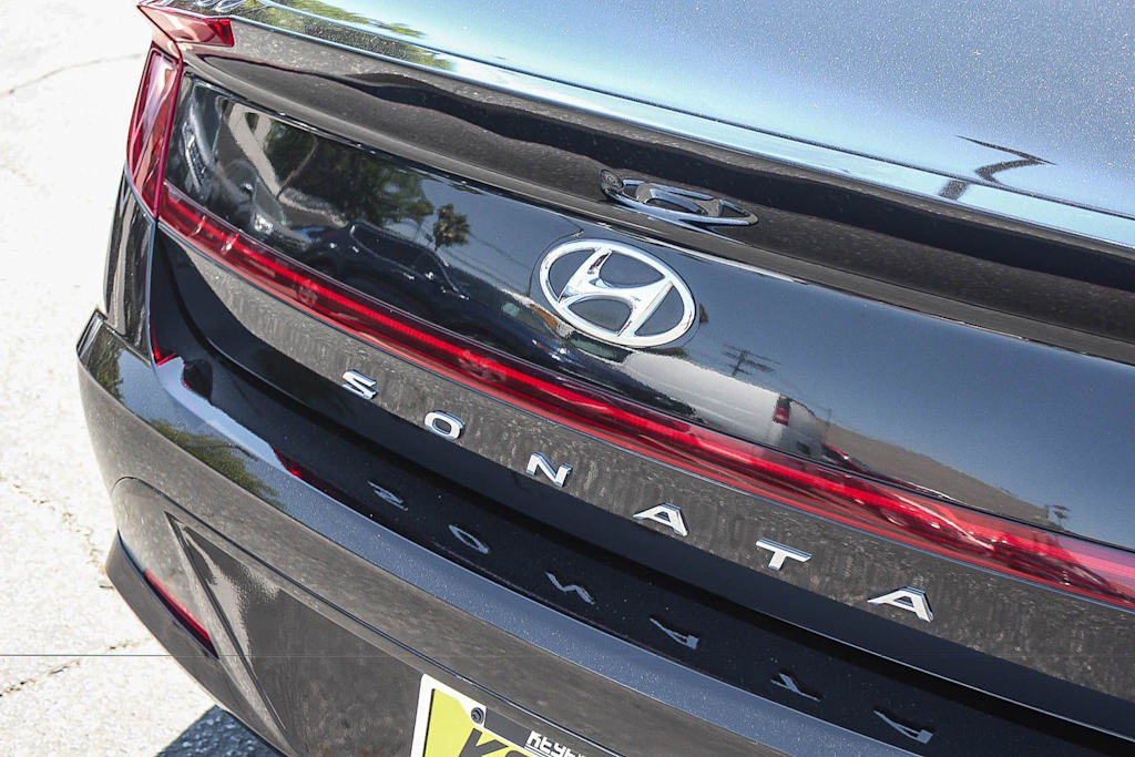 Thumbnail: 2022 Hyundai Sonata - 20