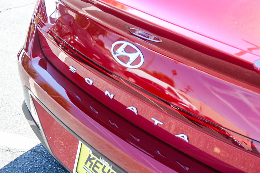 Thumbnail: 2023 Hyundai Sonata - 20