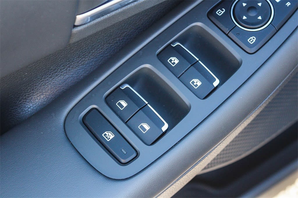 Thumbnail: 2023 Hyundai Sonata - 27