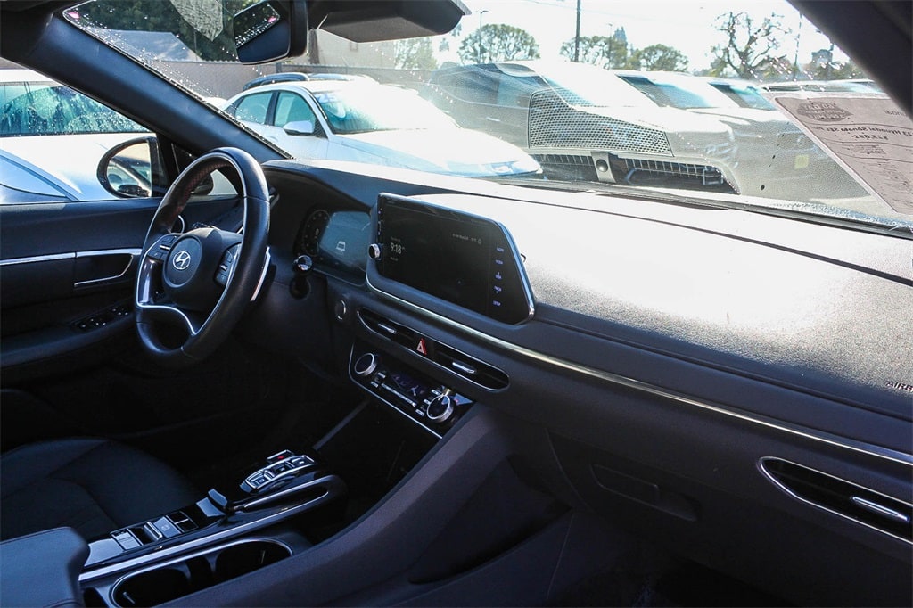 Thumbnail: 2023 Hyundai Sonata - 12