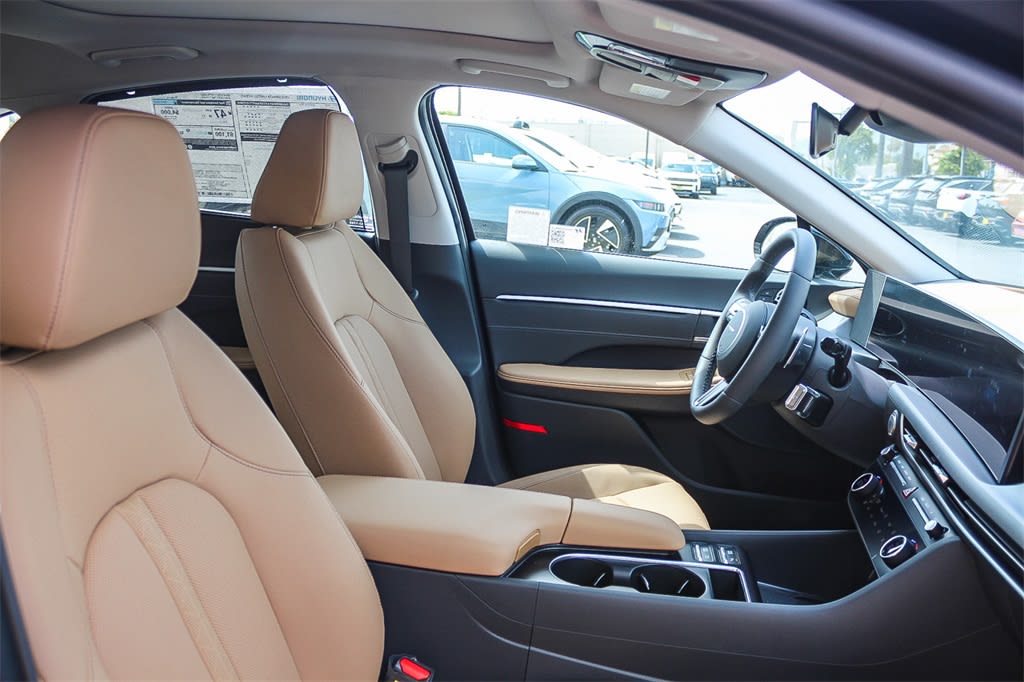 Thumbnail: 2025 Hyundai Sonata - 8