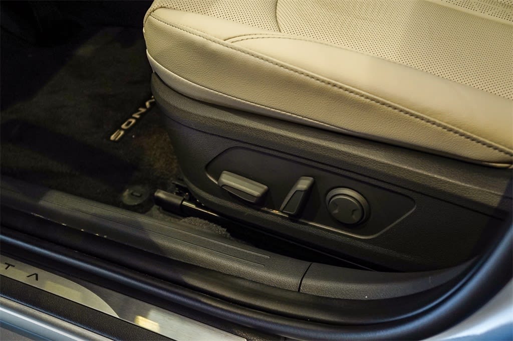 Thumbnail: 2025 Hyundai Sonata - 25