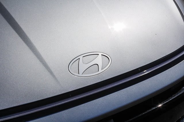 Thumbnail: 2025 Hyundai Sonata - 19