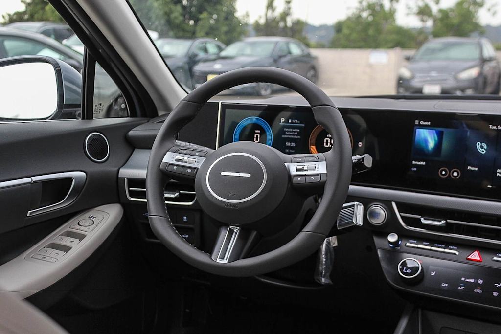 Thumbnail: 2026 Hyundai Sonata - 9