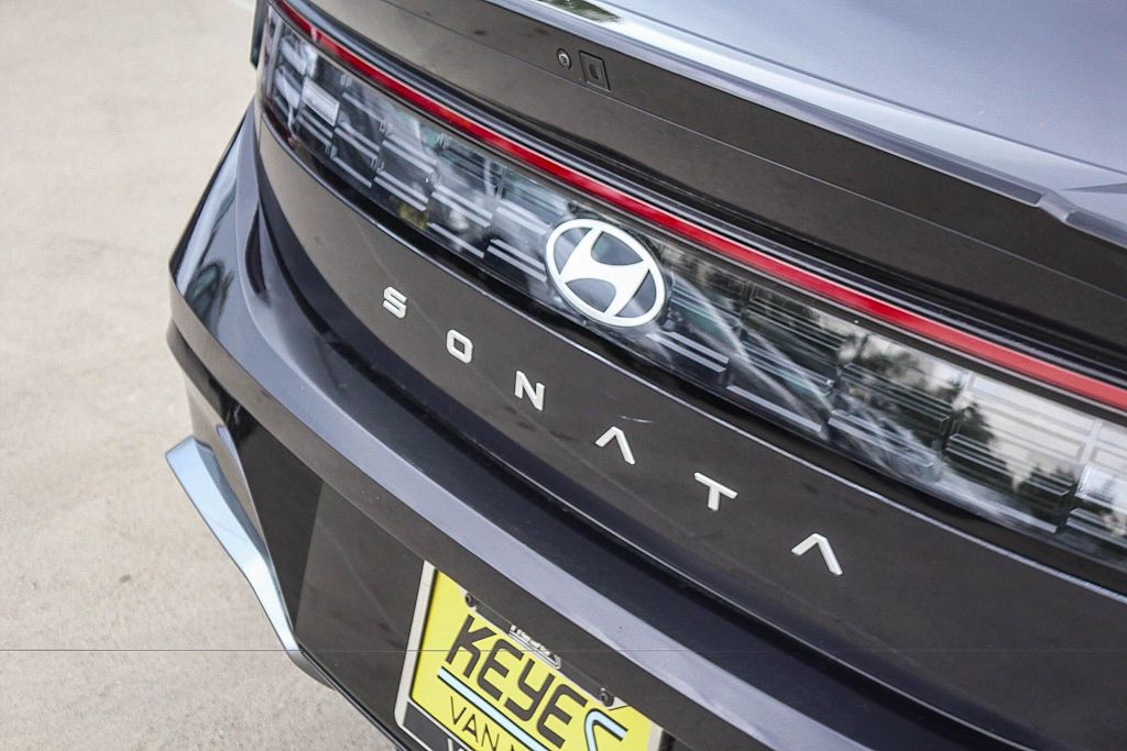 Thumbnail: 2026 Hyundai Sonata - 18
