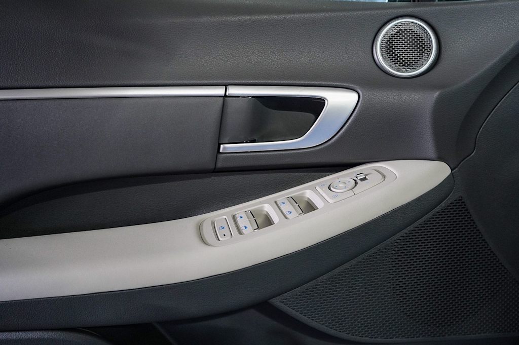 Thumbnail: 2026 Hyundai Sonata - 24