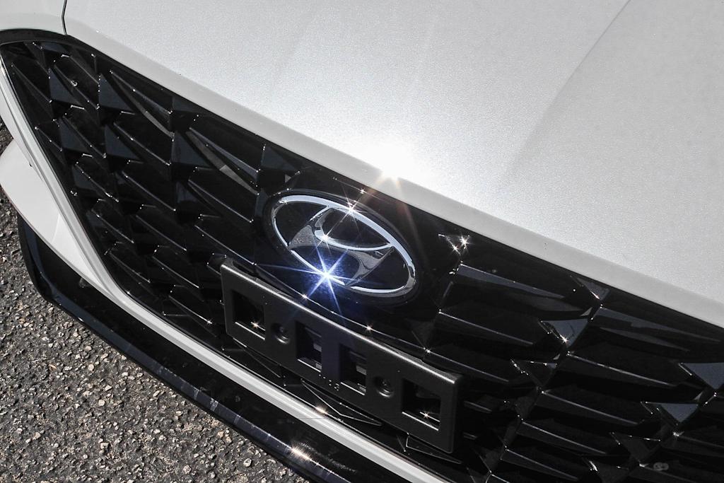Thumbnail: 2022 Hyundai Sonata - 23