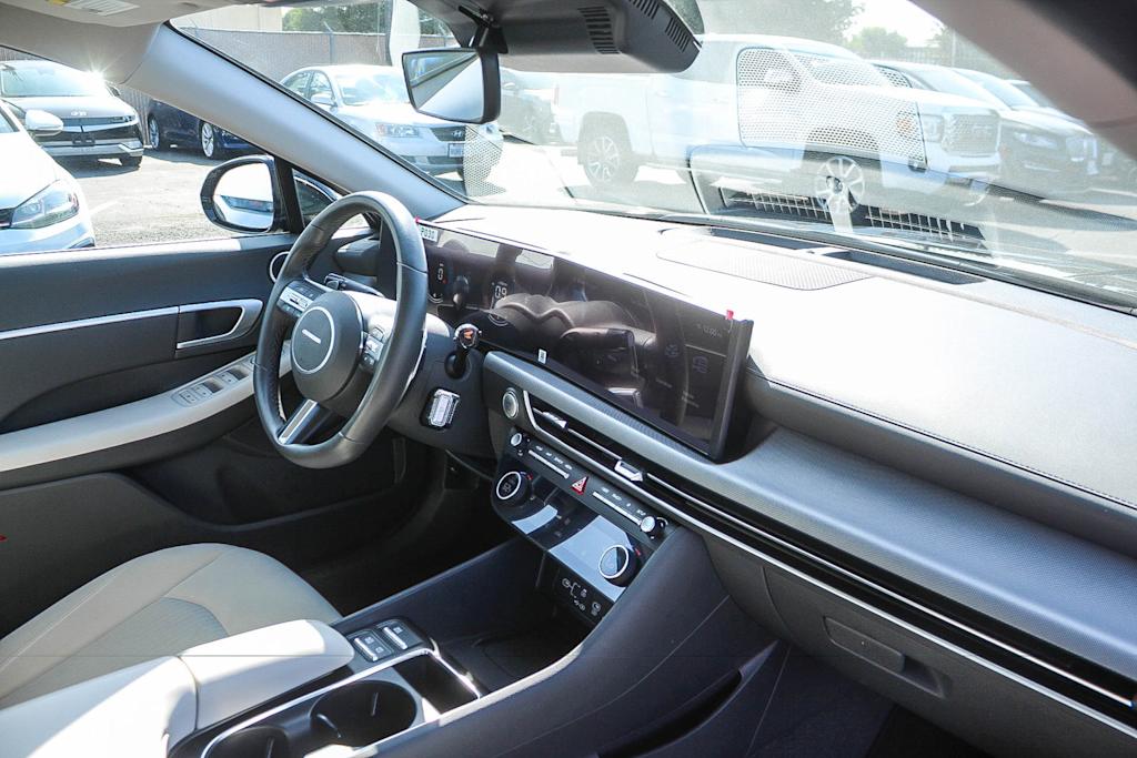 Thumbnail: 2026 Hyundai Sonata - 10