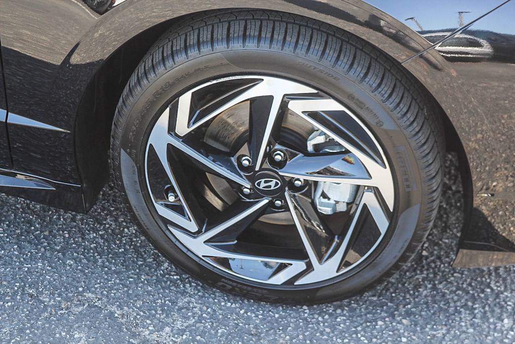 Thumbnail: 2026 Hyundai Sonata - 18