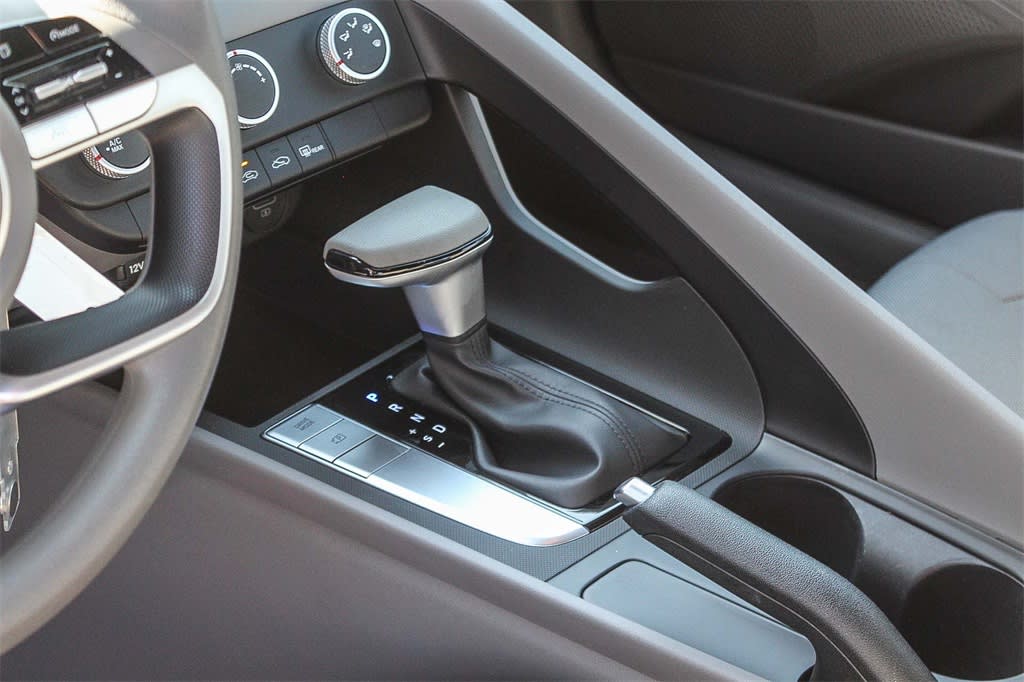 Thumbnail: 2023 Hyundai Elantra - 14