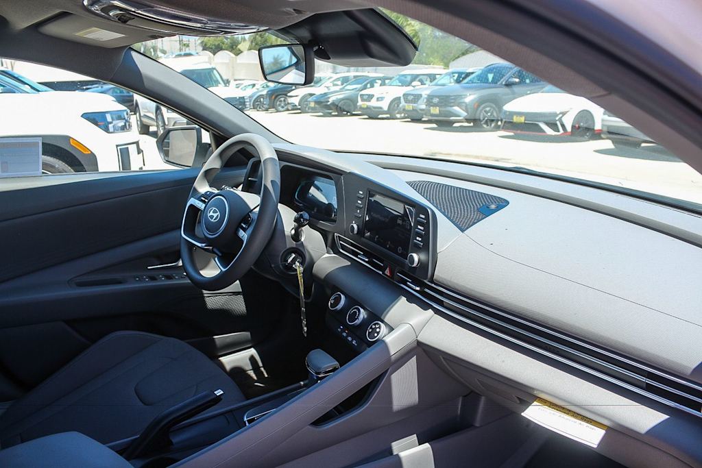 Thumbnail: 2026 Hyundai Elantra - 12