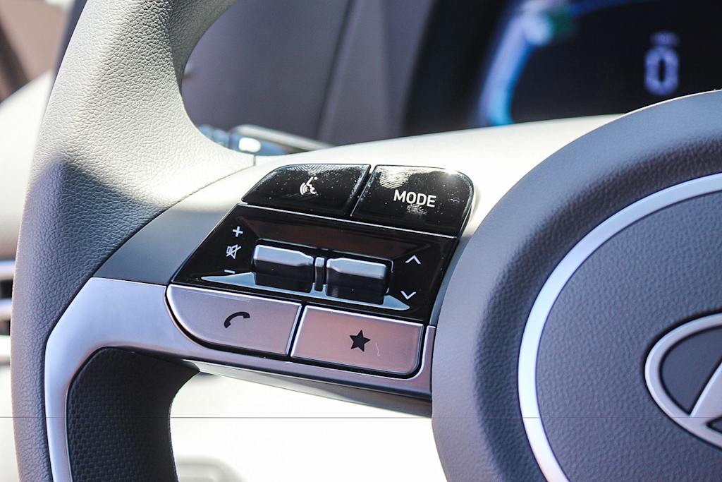 Thumbnail: 2026 Hyundai Elantra - 25