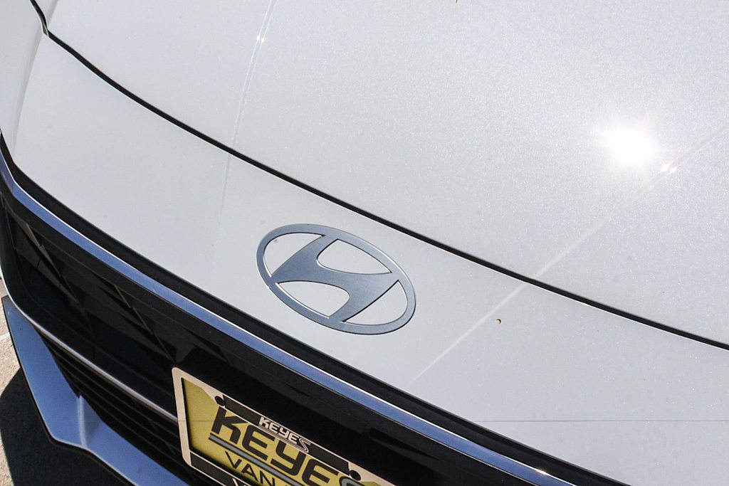 Thumbnail: 2026 Hyundai Elantra - 22