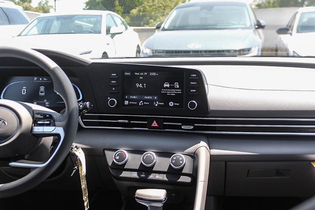 Thumbnail: 2026 Hyundai Elantra - 8