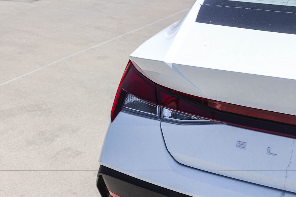 Thumbnail: 2026 Hyundai Elantra - 5