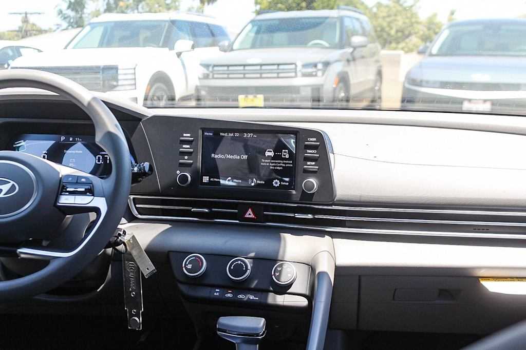 Thumbnail: 2026 Hyundai Elantra - 8
