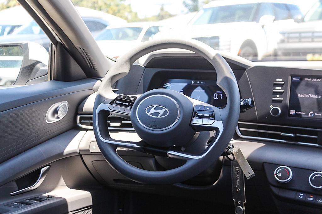Thumbnail: 2026 Hyundai Elantra - 11