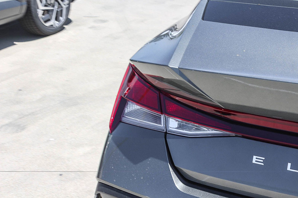 Thumbnail: 2026 Hyundai Elantra - 19