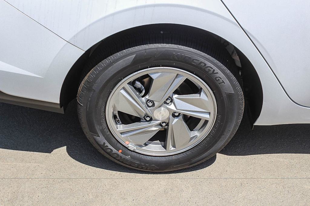 Thumbnail: 2026 Hyundai Elantra - 6