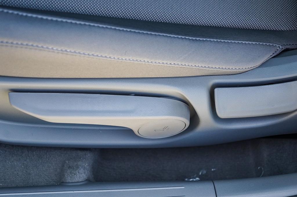 Thumbnail: 2026 Hyundai Elantra - 28