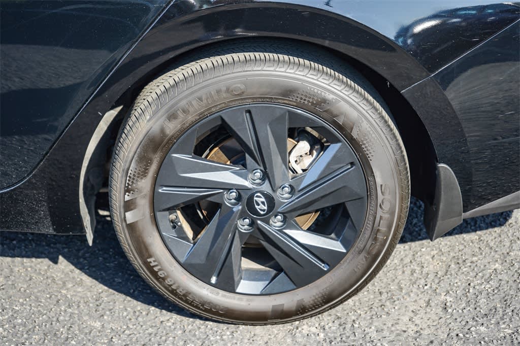 2022 Hyundai Elantra SEL 22