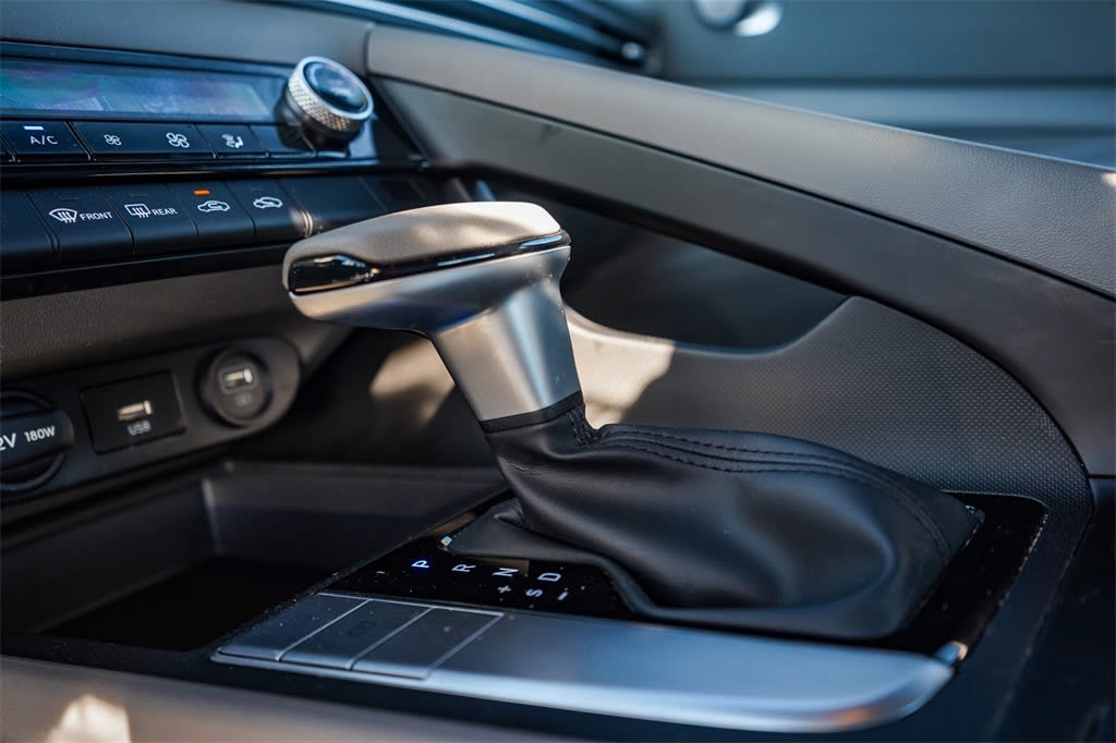 2022 Hyundai Elantra SEL 28