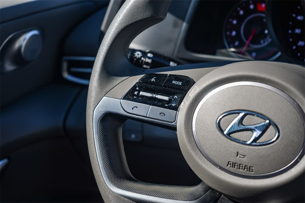 2022 Hyundai Elantra SEL 14