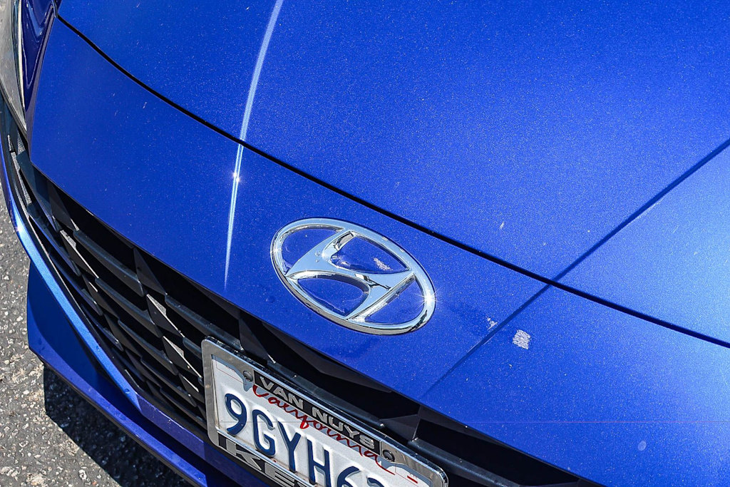 Thumbnail: 2023 Hyundai Elantra - 21
