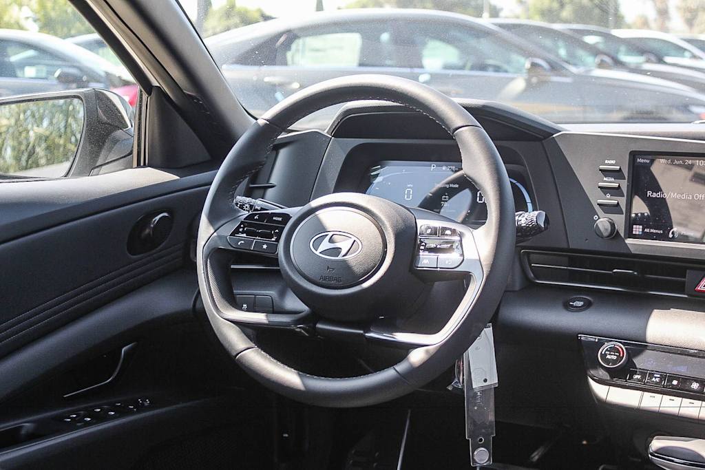 Thumbnail: 2026 Hyundai Elantra - 11