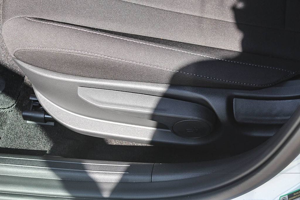 Thumbnail: 2026 Hyundai Elantra - 26