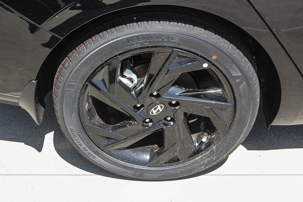 Thumbnail: 2026 Hyundai Elantra - 7