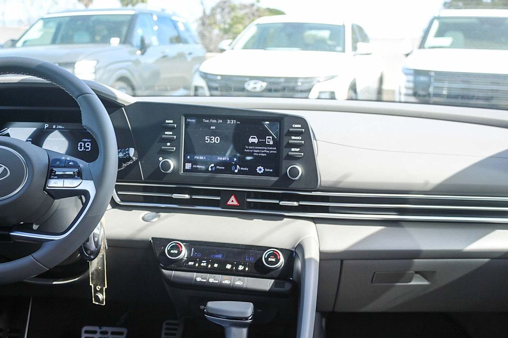 Thumbnail: 2026 Hyundai Elantra - 9